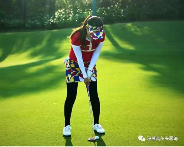 女生如何挑选完美的高尔夫服装(图5)