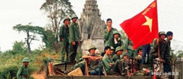 越南欺骗世界44年？对越反击战有2000架飞机为啥宁可战败也不用(图1)