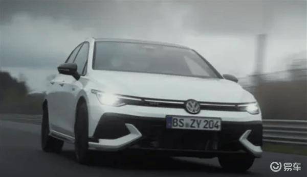 大众高尔夫GTI 50周年纪念版即将发布配置全面升级(图1)