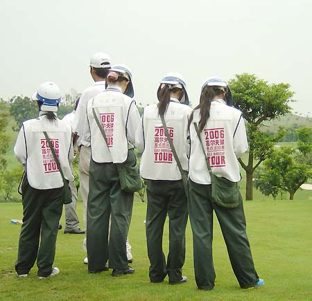 高尔夫（GOLF）小学生书包4-6年级男女生儿童背包初高中学生双肩书包高颜值减压(图1)