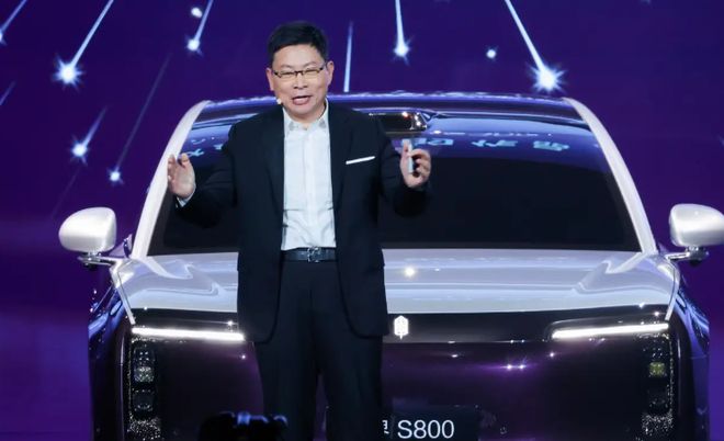 尊界S800是谁在买？华为系最贵新车上市售价自“砍”30多万元(图3)