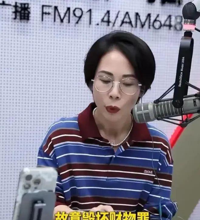 砸车后续：姚先生得到满意的结果奔驰哥完蛋了按规定最高三年(图6)