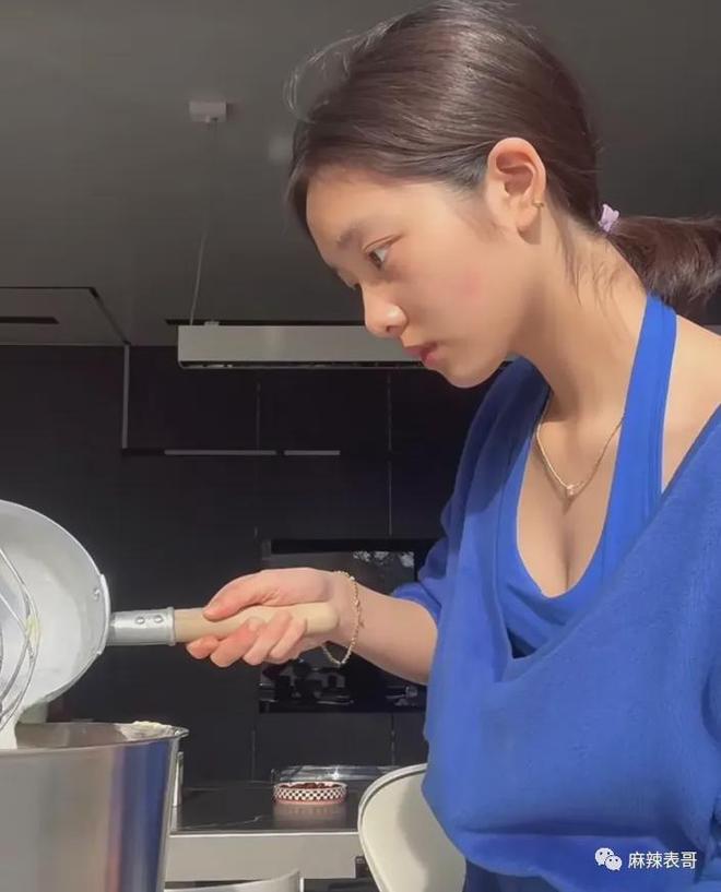 小时都是夸赞怎么大了谈个恋爱全是吐槽…(图8)